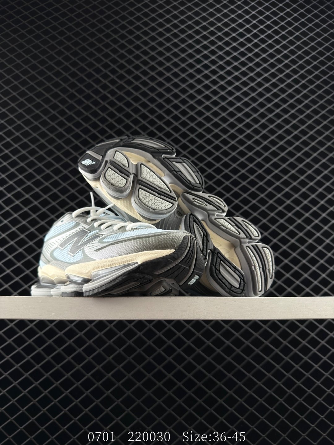 New Balance 新百伦 NB2000